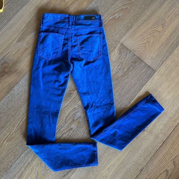 AG The Farrah High Waist Velvet Jeans in Egyptian Blue - Picture 11 of 12